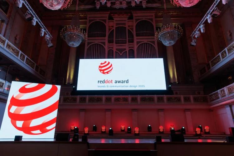 2025紅點品牌與傳達<a href=http://dekaron.com.cn/ target=_blank class=infotextkey>設(shè)計</a>01.jpeg