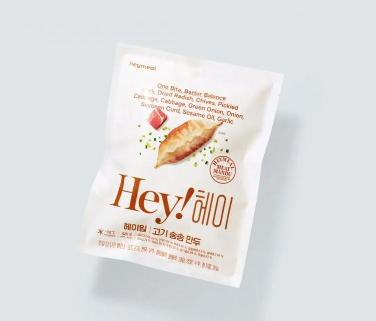 2025紅點品牌與傳達<a href=http://dekaron.com.cn/ target=_blank class=infotextkey>設(shè)計</a>獲獎作品公布41.jpeg